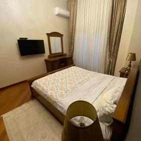 Bakı İnzibati Ərazisi-da 65.0 m2 mənzil kirayə verilir - Şəkil 4