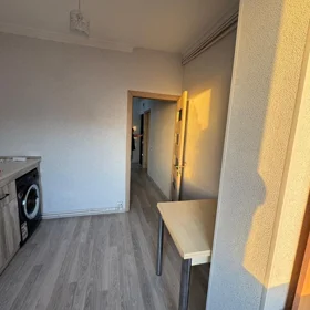 Bakı İnzibati Ərazisi-da 60.0 m2 mənzil kirayə verilir - Şəkil 5