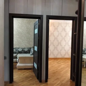 Bakı İnzibati Ərazisi-da 100.0 m2 mənzil kirayə verilir - Şəkil 3