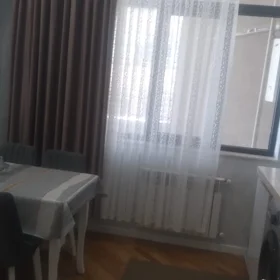 Bakı İnzibati Ərazisi-da 72.0 m2 mənzil kirayə verilir - Şəkil 3