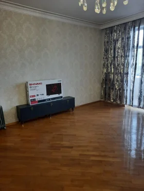 Bakı İnzibati Ərazisi-da 140.0 m2 mənzil kirayə verilir - Şəkil 2