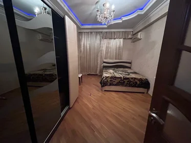 Bakı İnzibati Ərazisi-da 95.0 m2 mənzil kirayə verilir - Şəkil 5