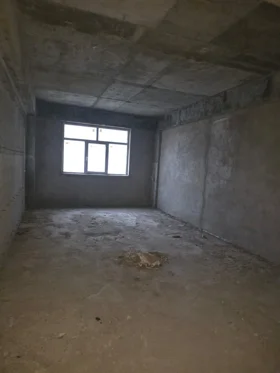 In Bakı İnzibati Ərazisi 155.0 m² apartment is for sale - Image 1