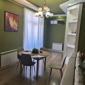 Bakı İnzibati Ərazisi-da 75.0 m2 mənzil kirayə verilir - Şəkil 2