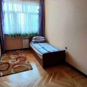 nan-da 90.0 m2 mənzil kirayə verilir - Şəkil 3