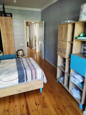 Bakı İnzibati Ərazisi-da 110.0 m2 mənzil satılır - Şəkil 2