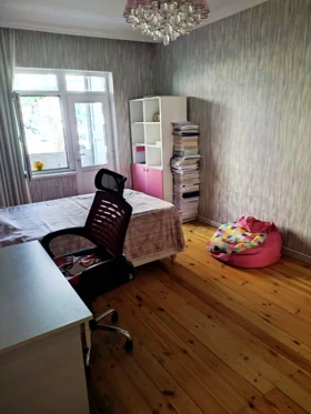 Bakı İnzibati Ərazisi-da 110.0 m2 mənzil satılır - Şəkil 5