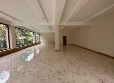 Bakı İnzibati Ərazisi-da 700.0 m2 mənzil satılır - Şəkil 2