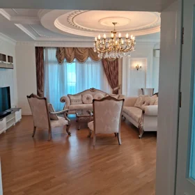 In Bakı İnzibati Ərazisi 300.0 m² apartment is for rent - Image 2