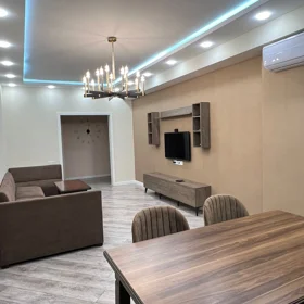 Baku-da 85.0 m2 mənzil kirayə verilir - Şəkil 3