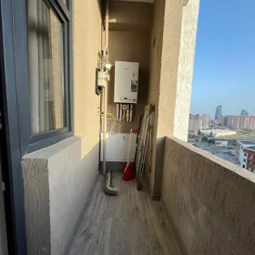 In Baku 91.0 m² apartment is for rent - Image 3