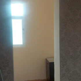 In Baku 50.0 m² apartment is for rent - Image 3