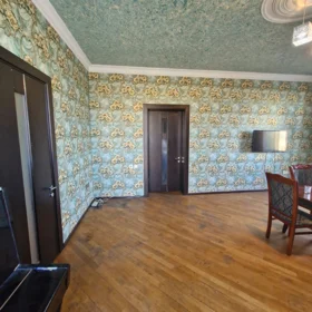 Baku-da 90.0 m2 mənzil kirayə verilir - Şəkil 2