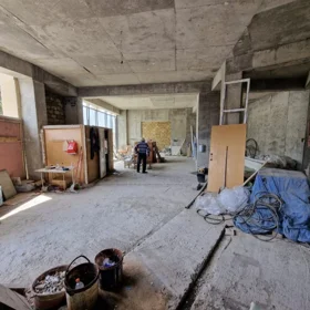 In Baku 200.0 m² commercial is for sale - Image 3
