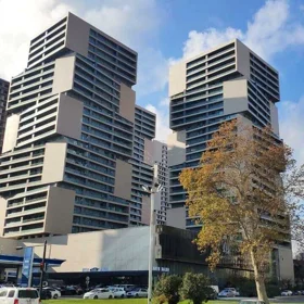 nan-da 105.0 m2 mənzil satılır