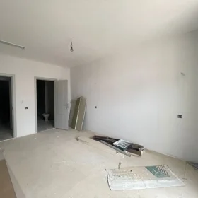 In Baku 108.0 m² apartment is for sale - Image 5