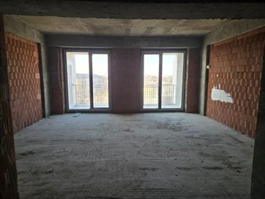 In Baku 74.0 m² apartment is for sale - Image 4