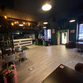 In Baku 80.0 m² commercial is for rent - Image 2