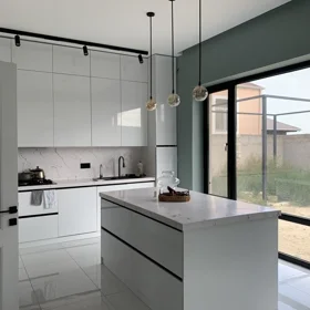 In Baku 261.0 m² house with 7.0 rooms is for sale