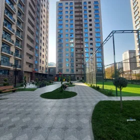 In Baku 144.0 m² apartment is for sale - Image 4