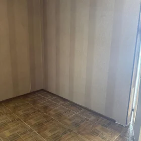 In Baku 87.0 m² apartment is for rent - Image 5
