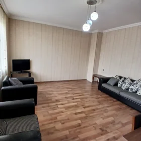 Baku-da 85.0 m2 mənzil kirayə verilir - Şəkil 2
