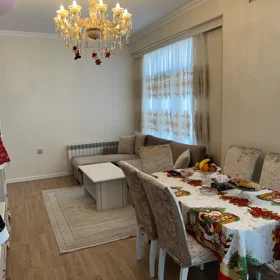 In Baku 110.0 m² apartment is for sale - Image 2