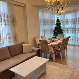 In Baku 110.0 m² apartment is for sale - Image 4