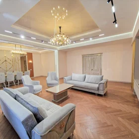 In Baku 260.0 m² apartment is for rent - Изображение 2