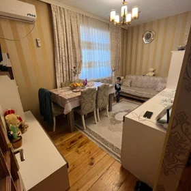 In Khirdalan 70.0 m² house with 3.0 rooms is for sale