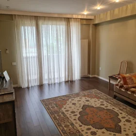 In Baku 100.0 m² apartment is for rent - Image 3