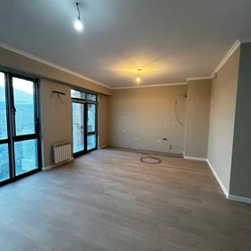 In Baku 97.0 m² apartment is for sale - Image 3