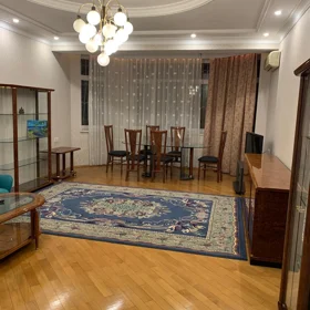 Baku-da 110.0 m2 mənzil kirayə verilir - Şəkil 2