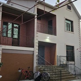 In Khirdalan 240.0 m² house with 7.0 rooms is for sale - Изображение 2