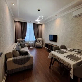 Baku-da 90.0 m2 mənzil kirayə verilir - Şəkil 2
