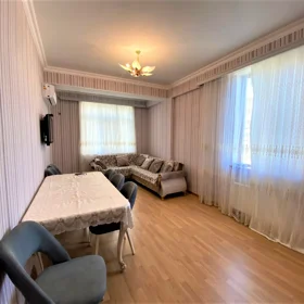 Baku-da 80.0 m2 mənzil kirayə verilir - Şəkil 2