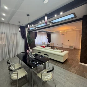 Baku-da 136.0 m2 mənzil kirayə verilir - Şəkil 2