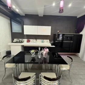 Baku-da 136.0 m2 mənzil kirayə verilir - Şəkil 5