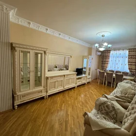 In Baku 105.0 m² apartment is for rent - Изображение 2