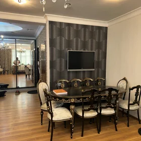 Baku-da 130.0 m2 mənzil kirayə verilir - Şəkil 3