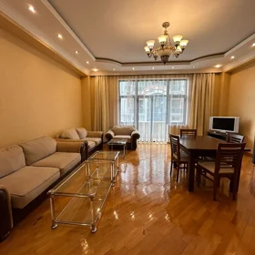 Baku-da 200.0 m2 mənzil kirayə verilir - Şəkil 2
