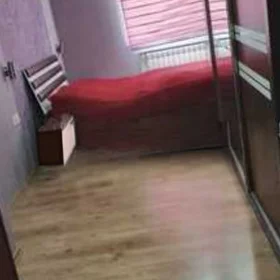 In Baku 70.0 m² apartment is for rent - Image 3