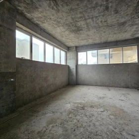 In Baku 202.0 m² commercial is for sale - Image 3