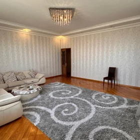 Baku-da 105.0 m2 mənzil kirayə verilir - Şəkil 2