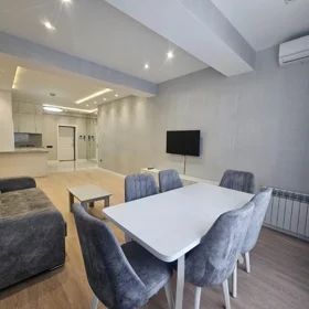 In Baku 80.0 m² apartment is for rent - Image 2