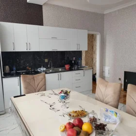 Baku-da 70.0 m2 mənzil kirayə verilir - Şəkil 3