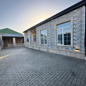 In Baku 140.0 m² house with 4.0 rooms is for sale - Изображение 2