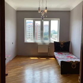 Baku-da 80.0 m2 mənzil kirayə verilir - Şəkil 2