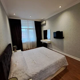 Baku-da 90.0 m2 mənzil kirayə verilir - Şəkil 5