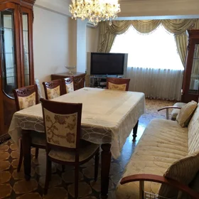 Baku-da 90.0 m2 mənzil kirayə verilir - Şəkil 2